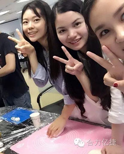 歡度節(jié)日圖片